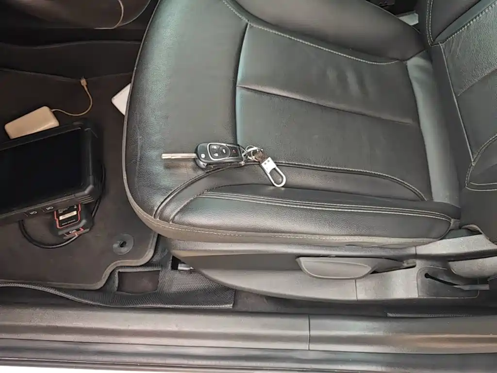 Buick Excelle — миниатюра 9