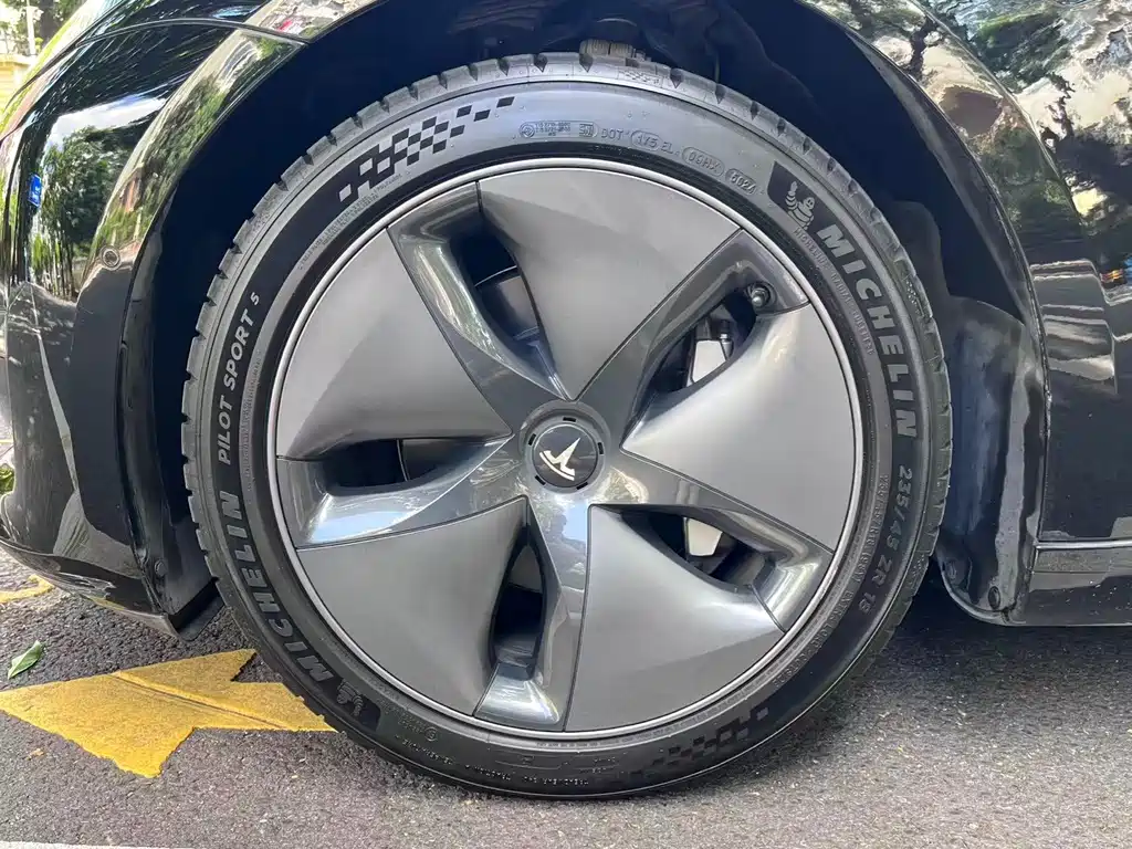 Tesla Model 3 — фотографии объявления, Фото 14