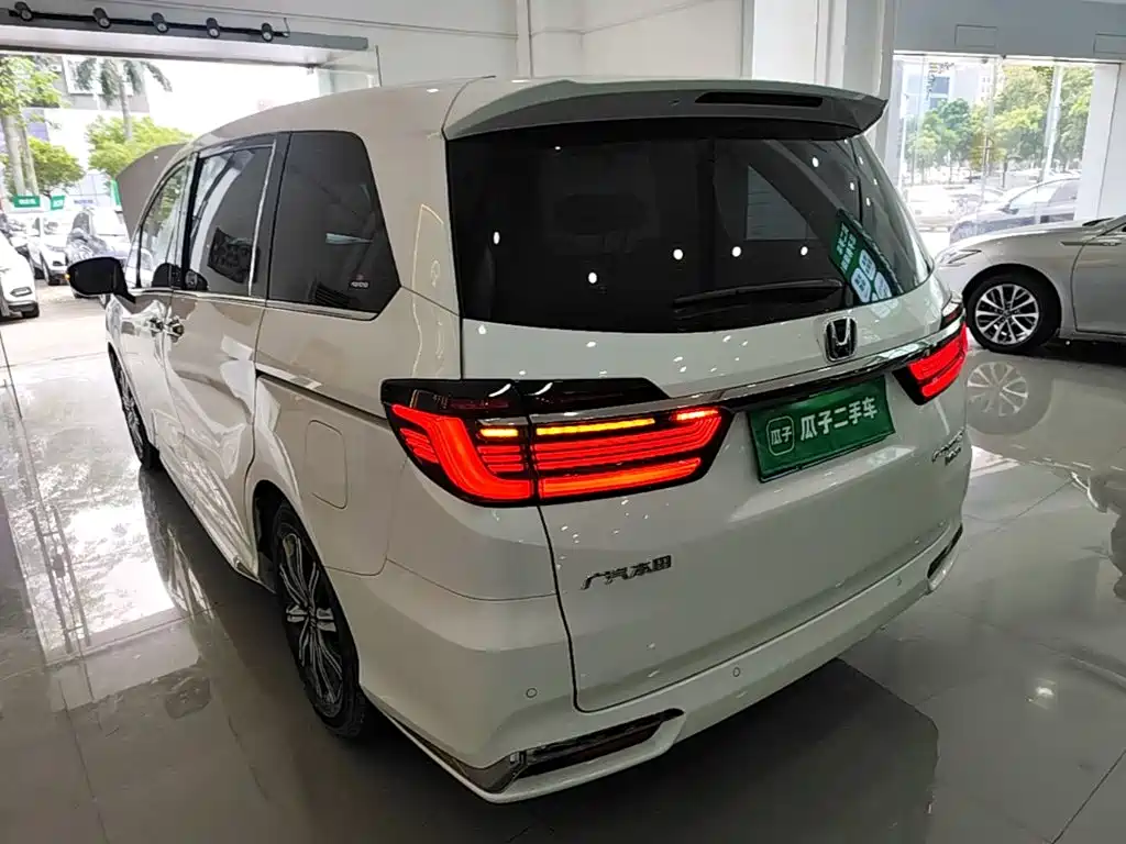 Honda Odyssey — миниатюра 5