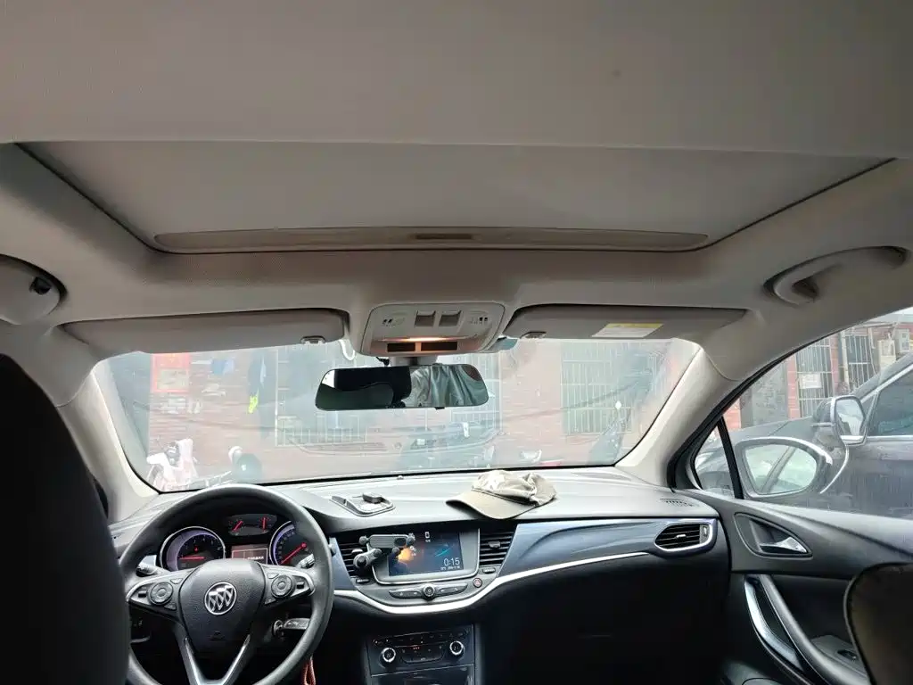 Buick Verano — миниатюра 9