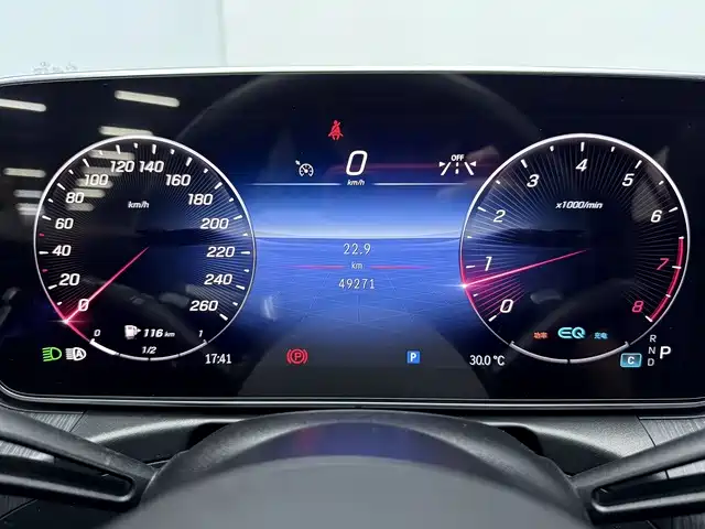 Mercedes-Benz C-Class — миниатюра 5