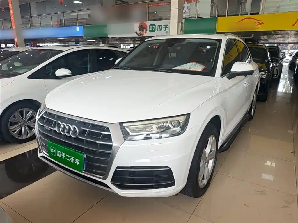 Audi Q5L 2019