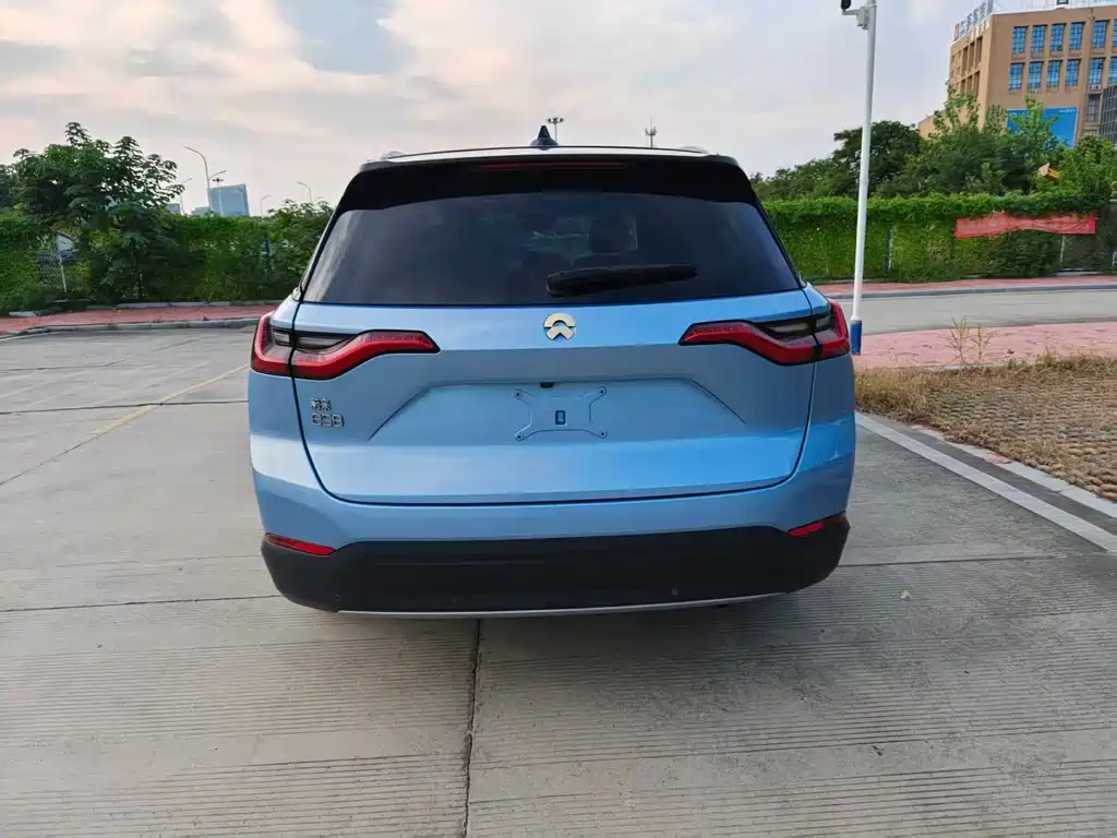 NIO ES8 — миниатюра 6
