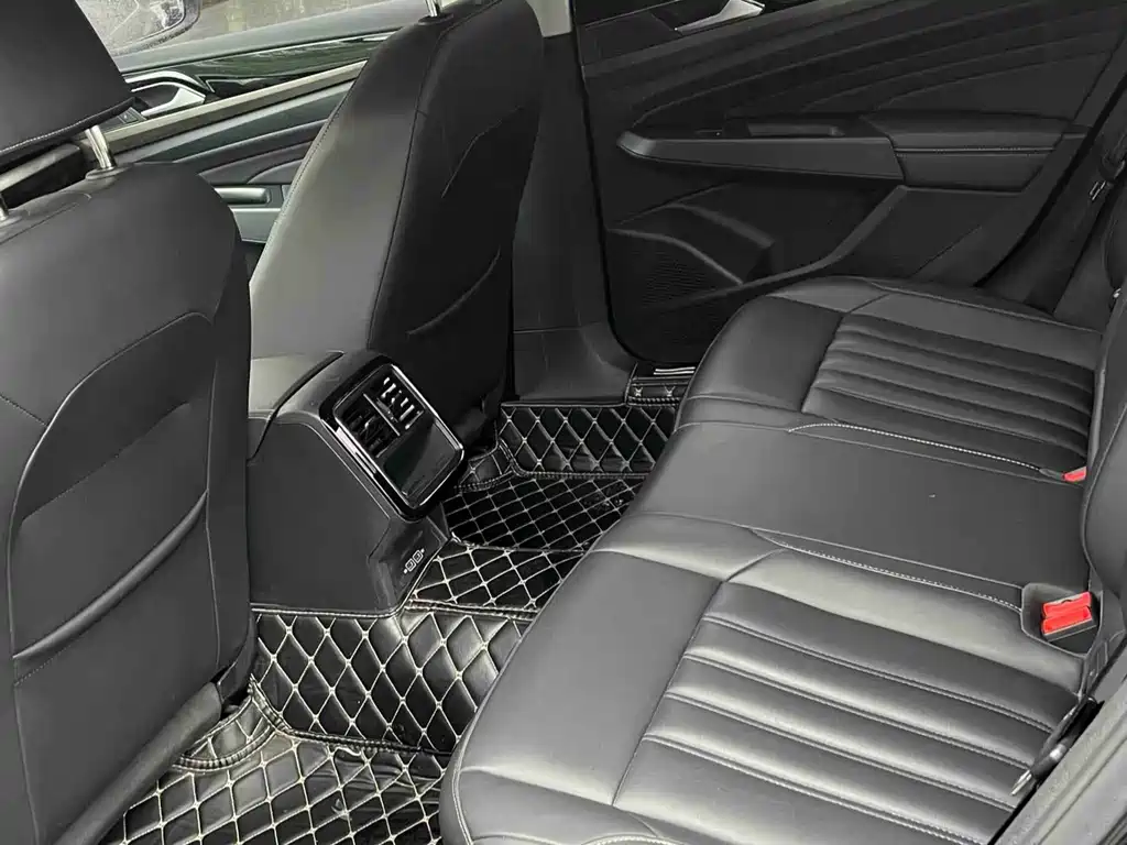 Volkswagen Passat — миниатюра 7