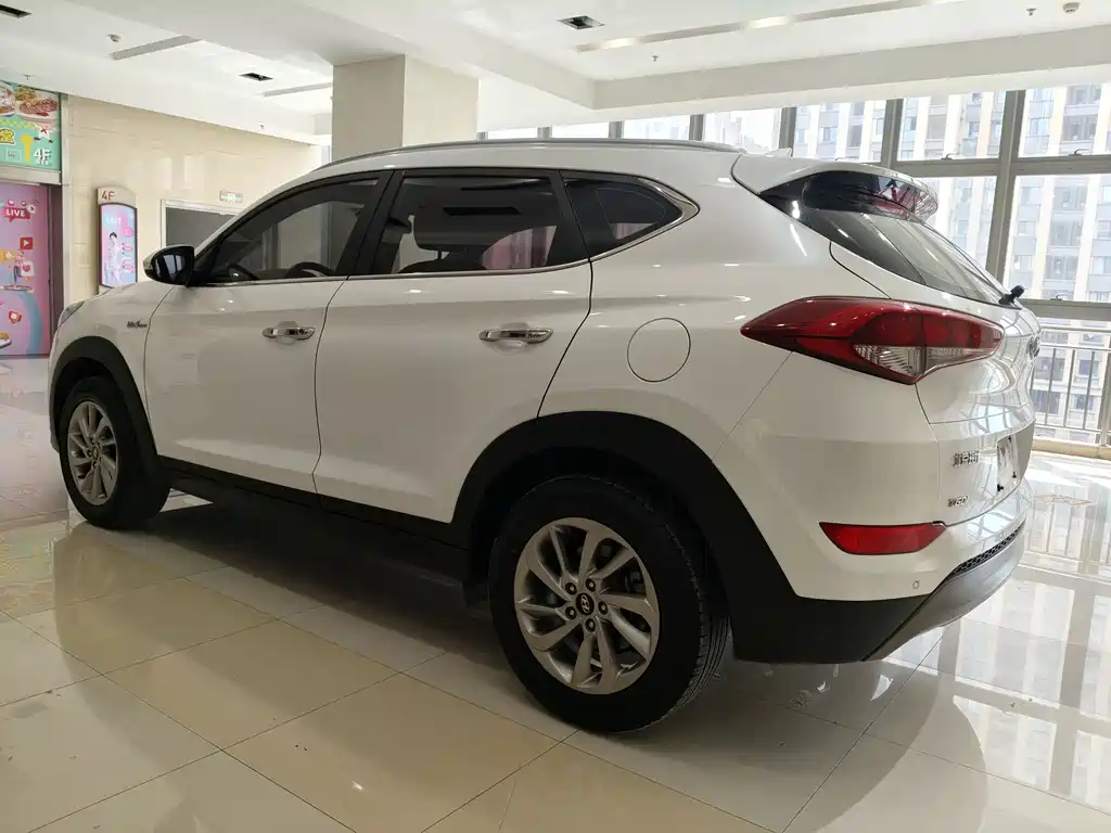 Hyundai Tucson 2015 1.6T DCT