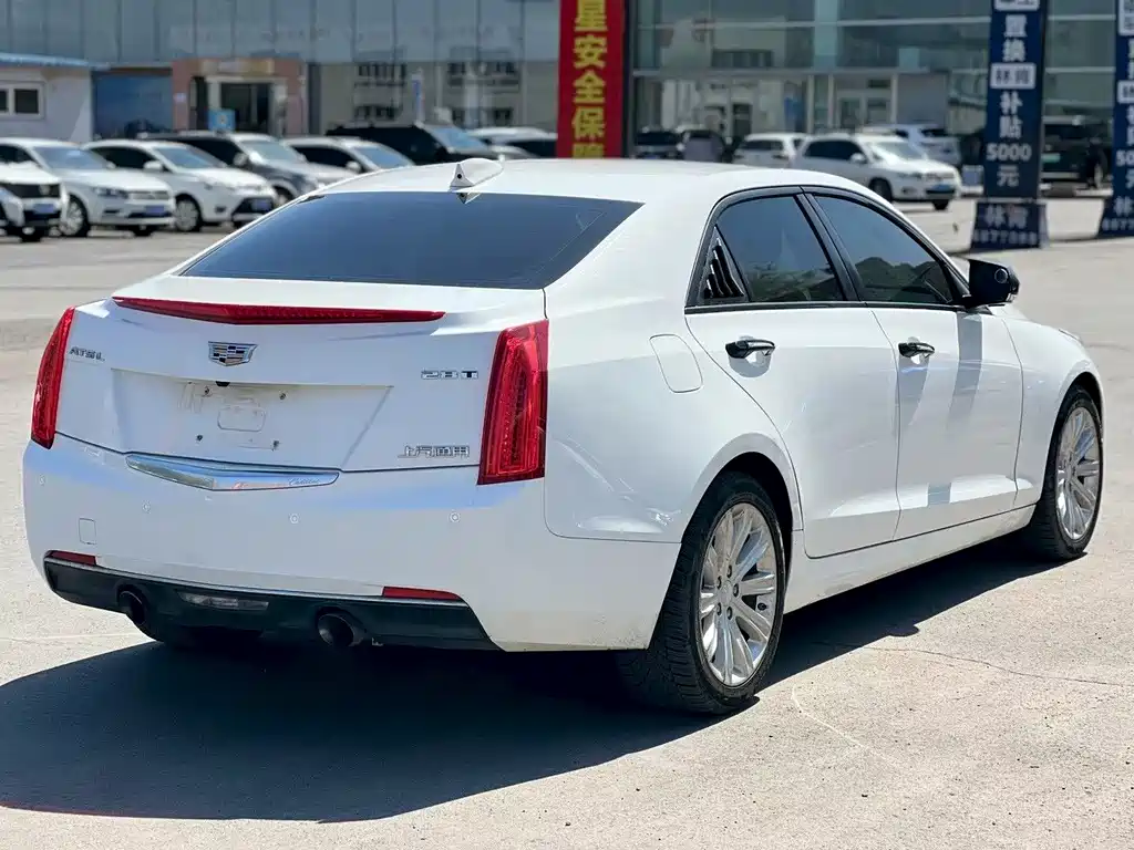 Cadillac ATS-L - фото 9