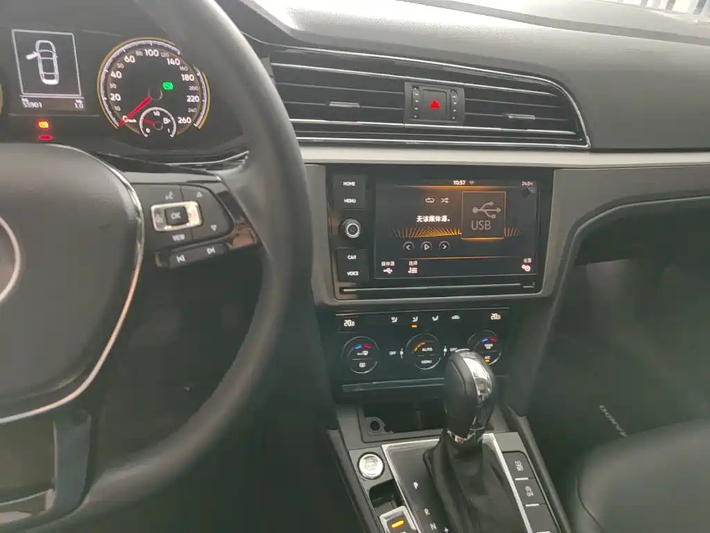 Volkswagen Lamando — миниатюра 13