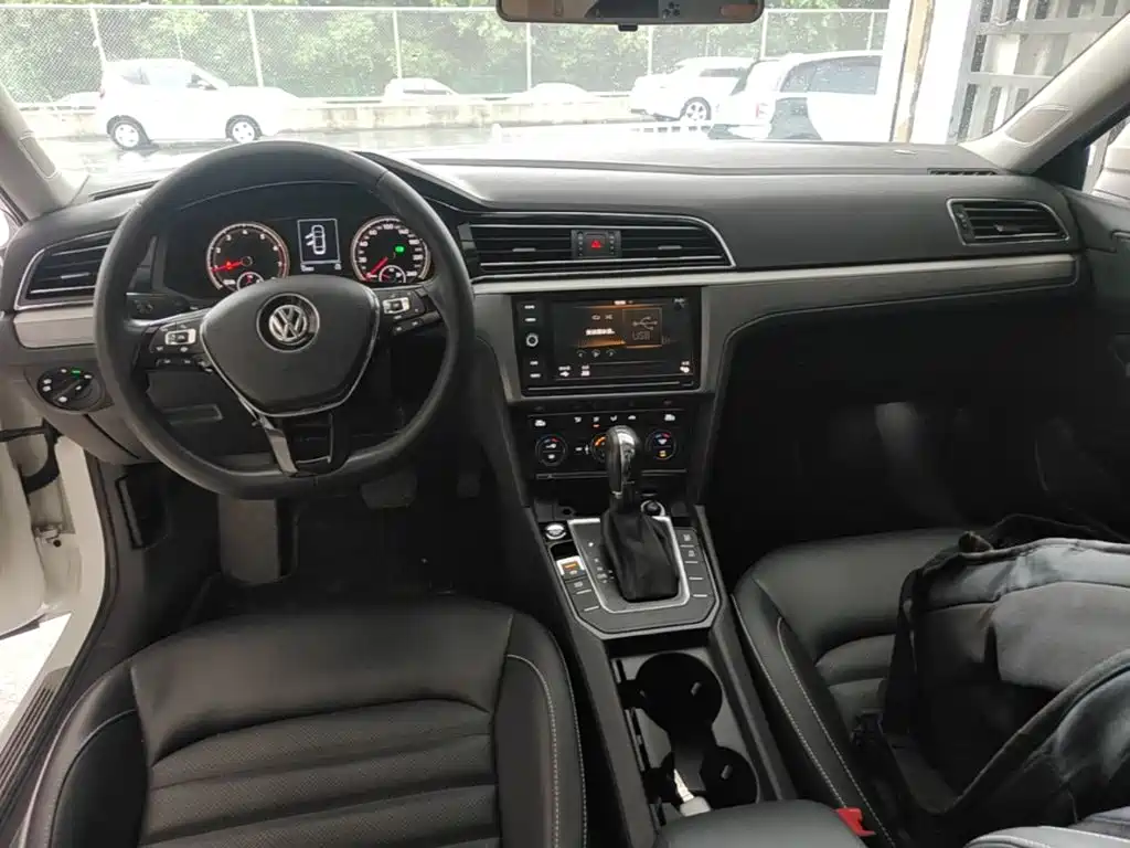 Volkswagen Lamando — миниатюра 10