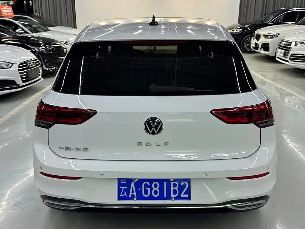Volkswagen Golf — миниатюра 8
