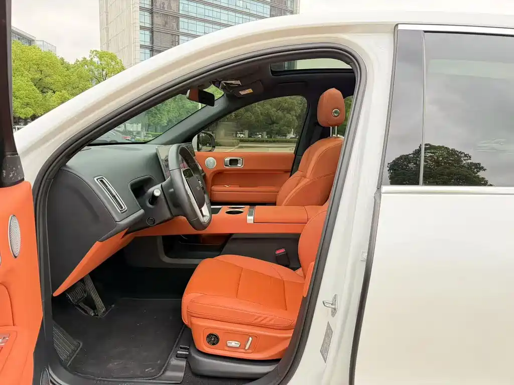 Li Auto Li L6 — миниатюра 5
