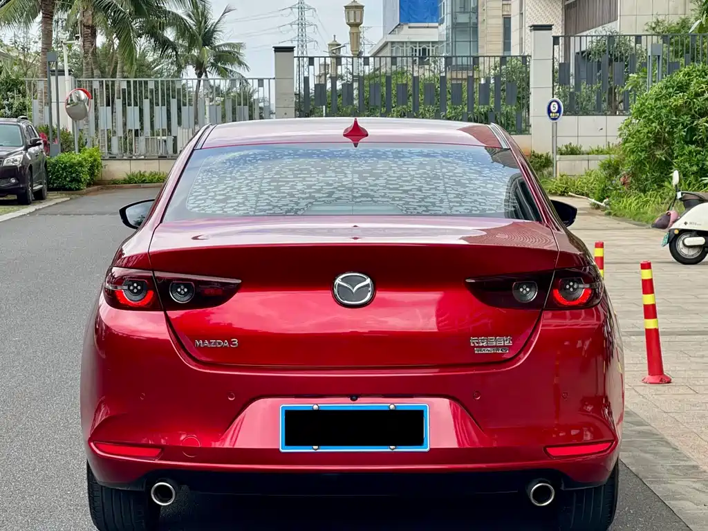 MAZDA 3 ANGKESAILA