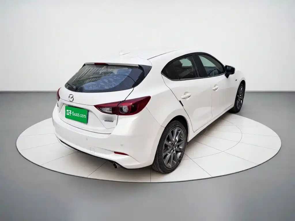 Mazda 3 Axela — миниатюра 4