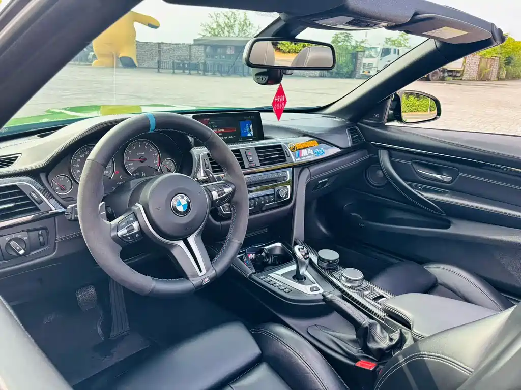 BMW M4 — миниатюра 7