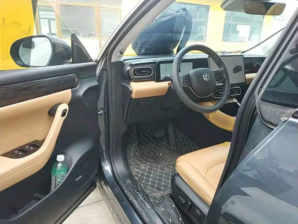 Leapmotor Leapmotor C11 — миниатюра 16