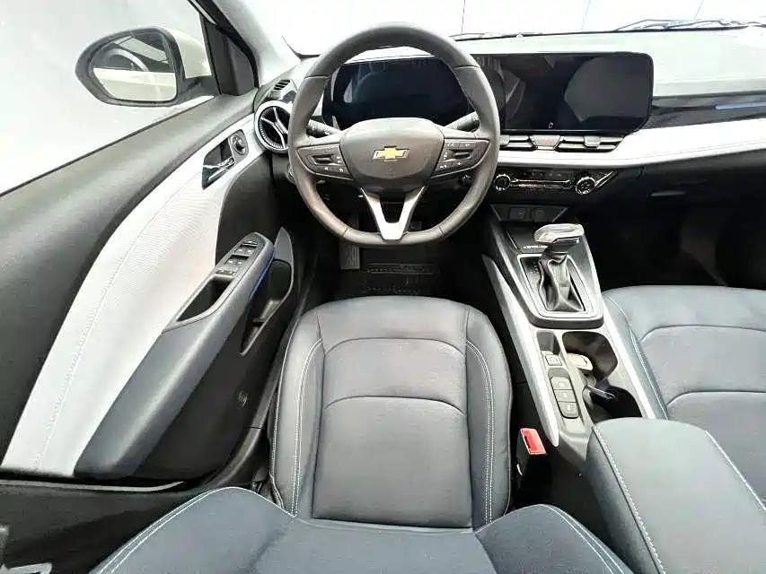 Chevrolet Monza — миниатюра 15