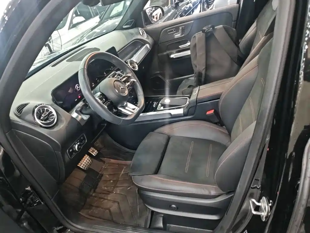 Mercedes-Benz GLB AMG — миниатюра 15