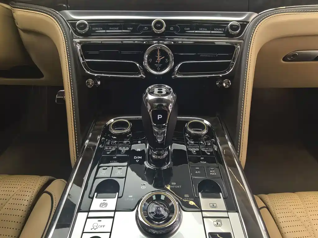 Bentley Flying Spur — миниатюра 22