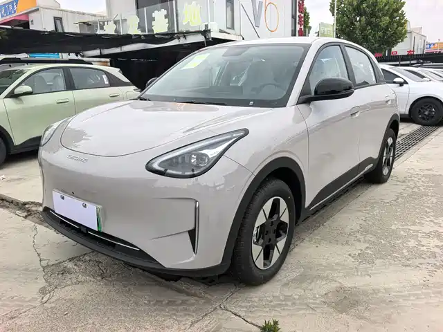 2026 Geely Xingyuan