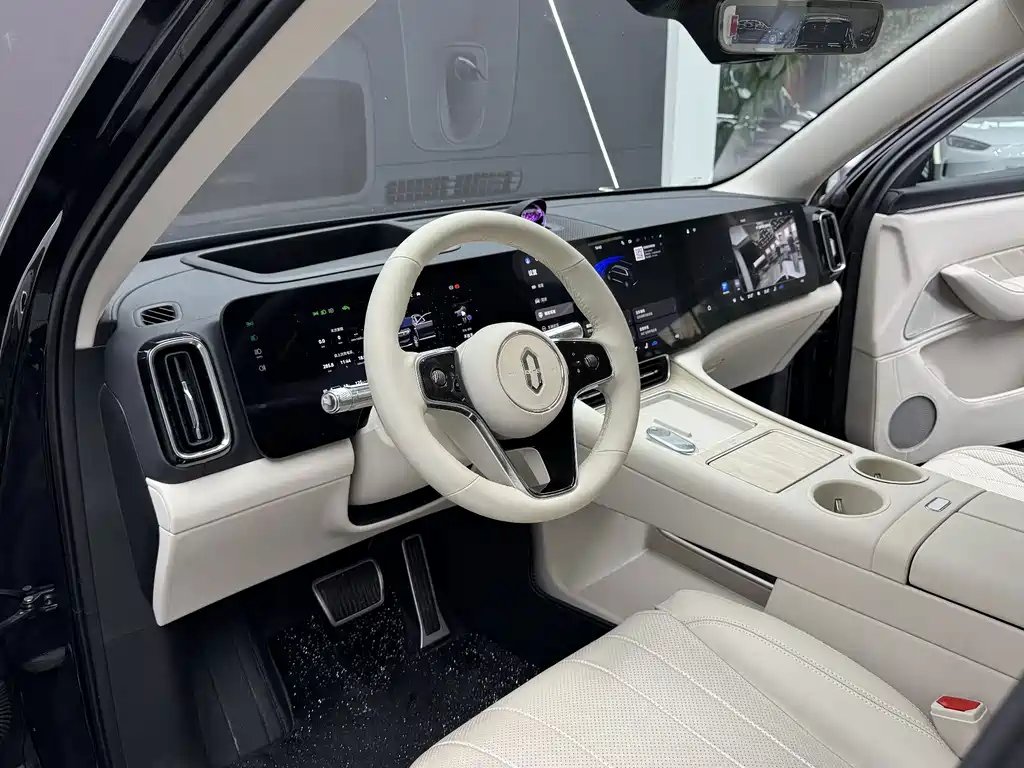 AITO AITO M8 — миниатюра 6