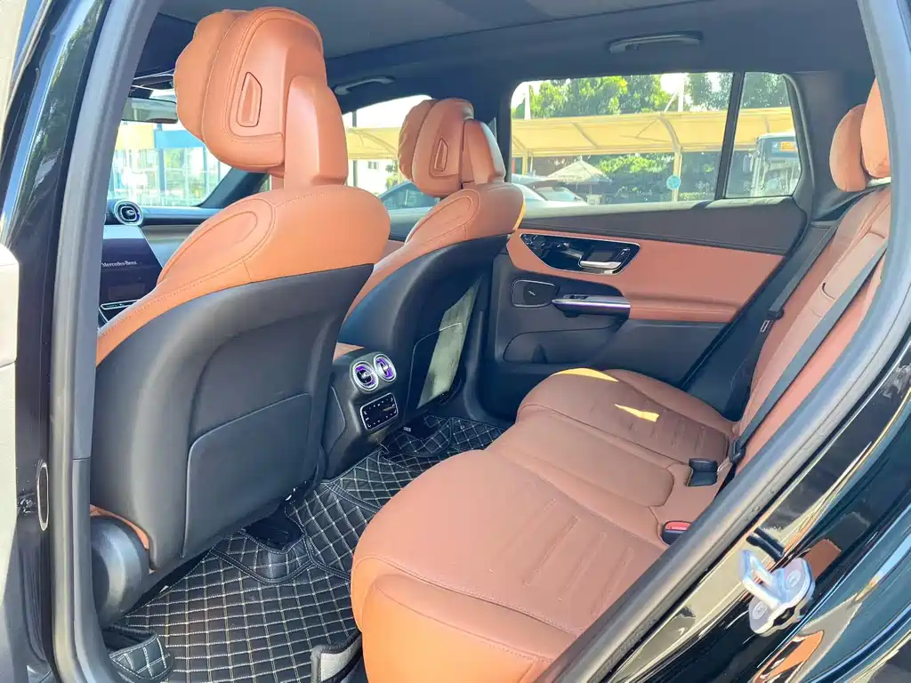 Mercedes-Benz GLC — миниатюра 9