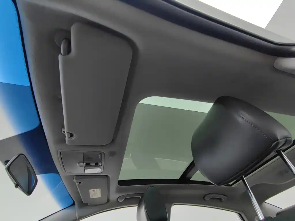 Hyundai Mistra — миниатюра 14