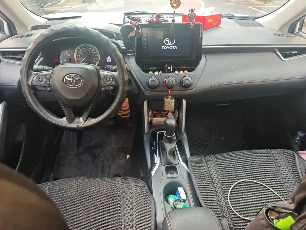 Toyota Corolla Cross — миниатюра 5
