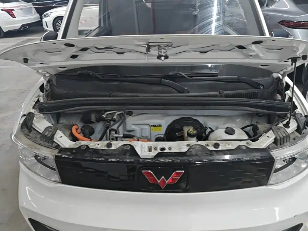 Wuling MINIEV — миниатюра 20