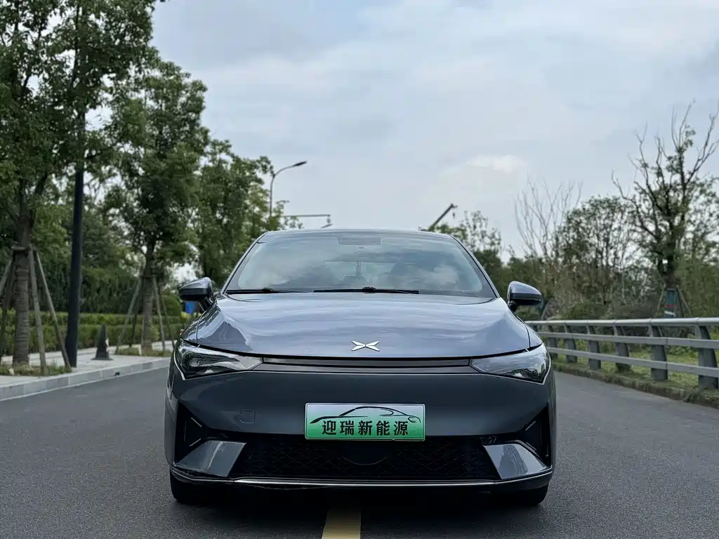 XPeng P5 — миниатюра 5
