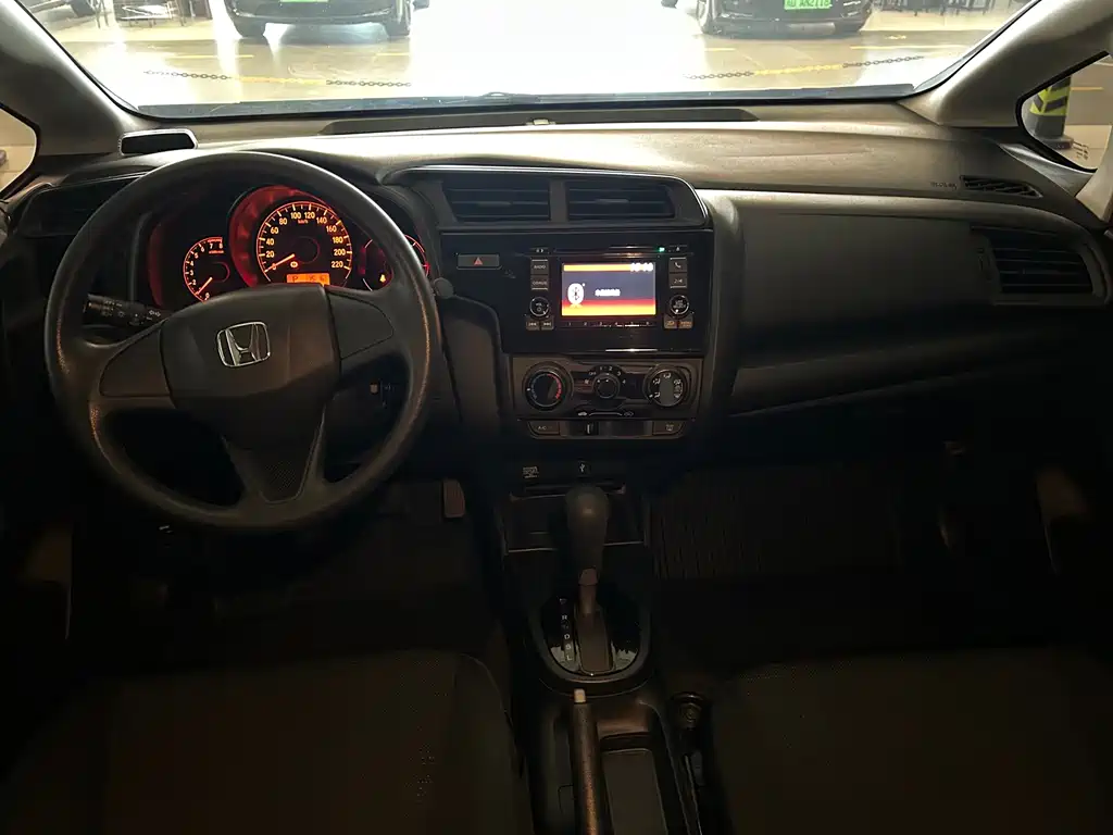 Honda Fit — миниатюра 15