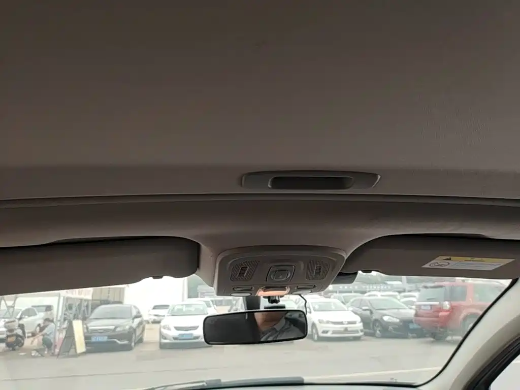 Citroen C4L — миниатюра 18