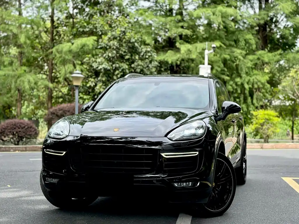 Porsche Cayenne 2015 Cayenne Turbo 4.8T