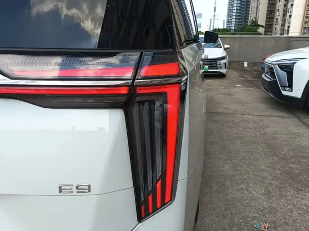 GAC Motor Trumpchi E9 — миниатюра 8