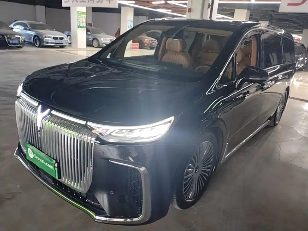Voyah Dream Home 2025 PHEV 4WD Flagship Kunpeng Edition