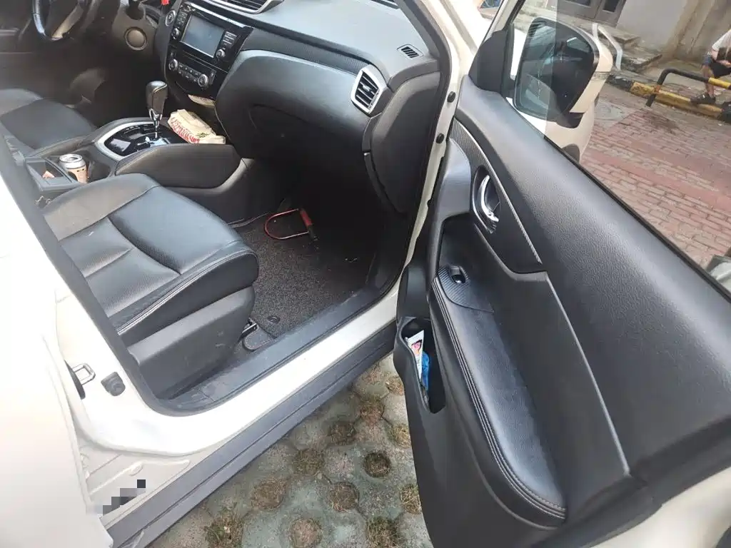 Nissan X-Trail — миниатюра 22