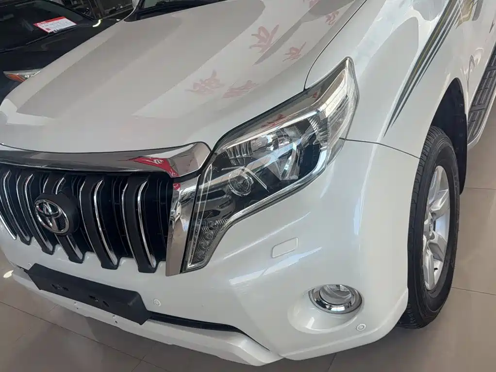 Toyota Prado — миниатюра 3