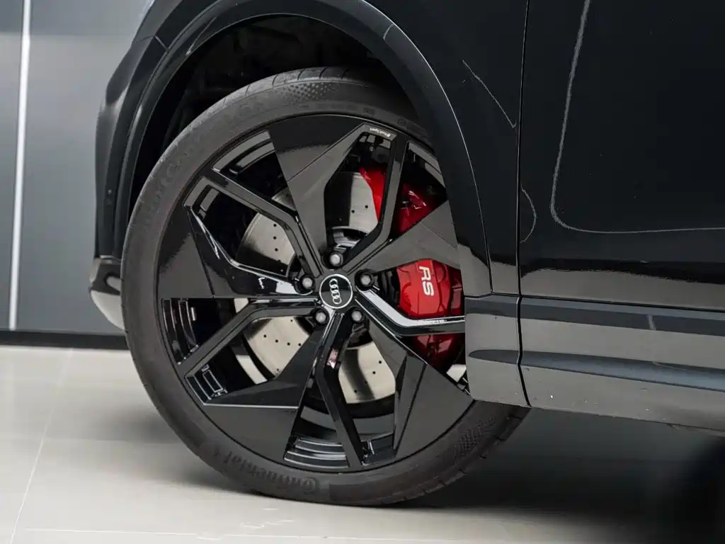 Audi RS Q8 — миниатюра 10