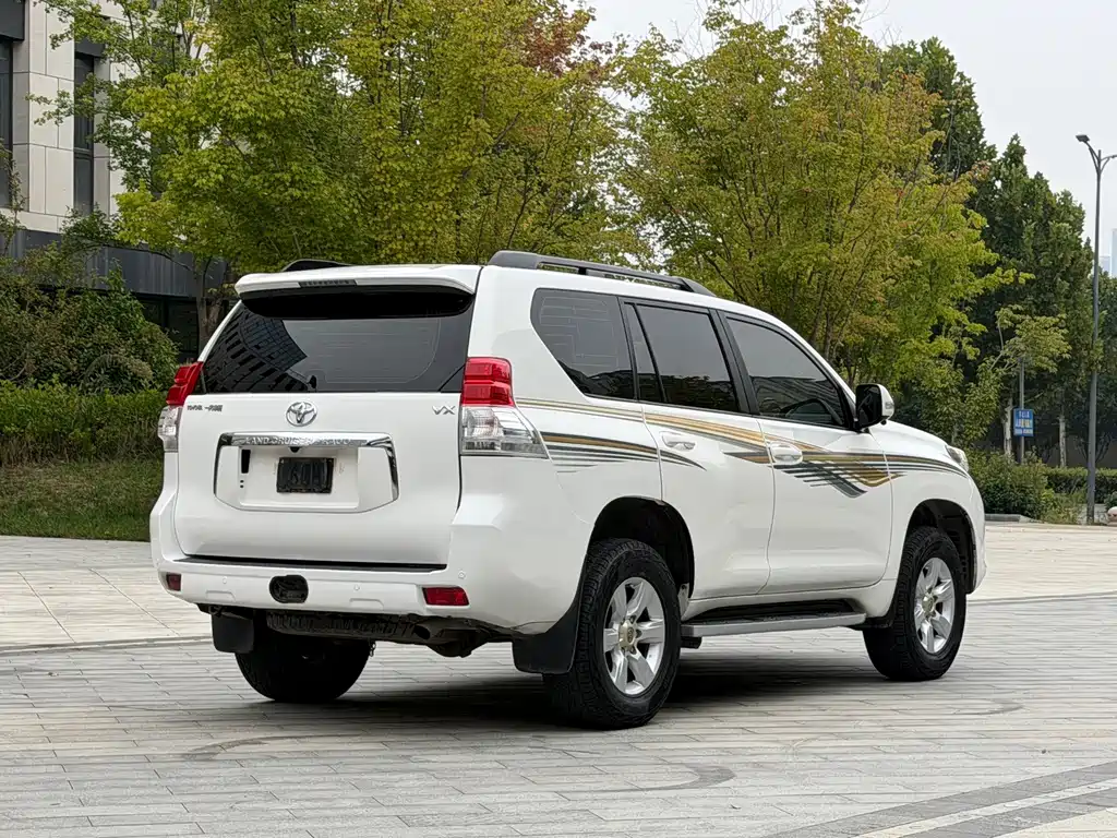 Toyota Prado — миниатюра 6