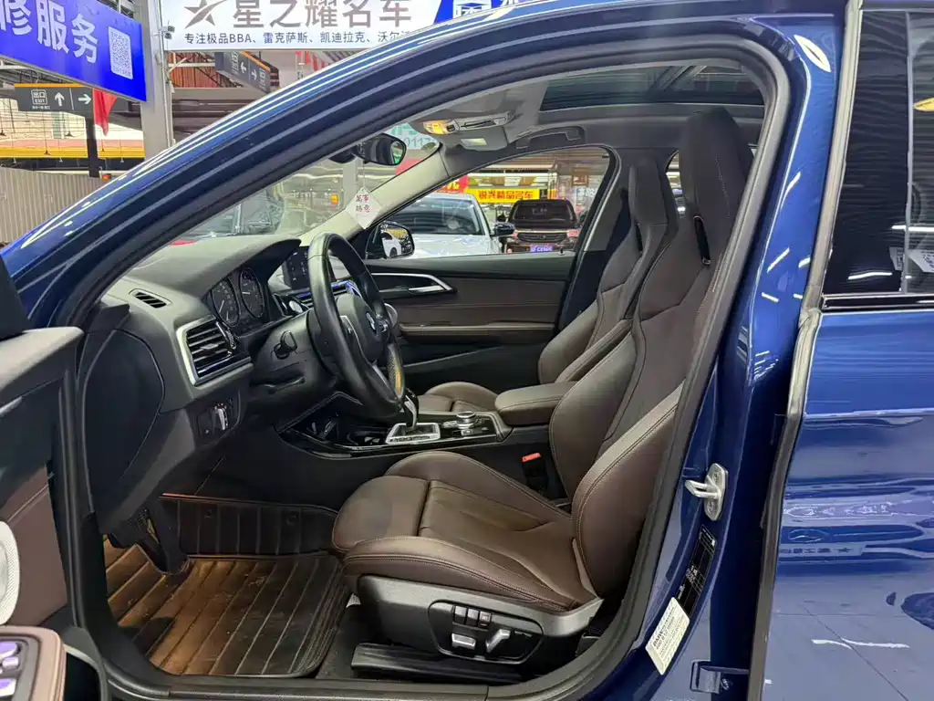 BMW 1 Series — миниатюра 10