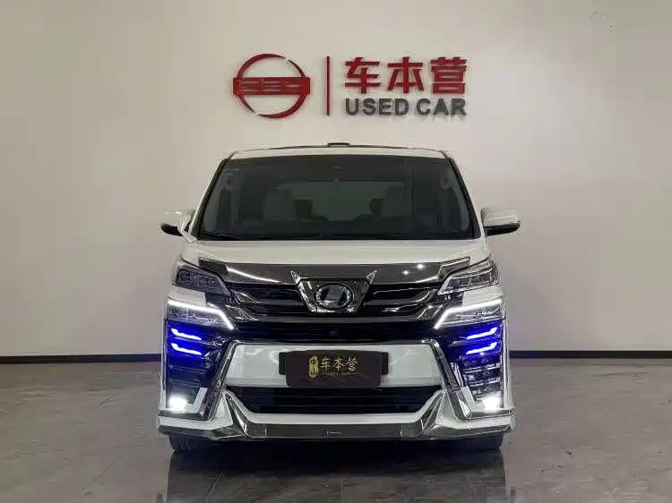 Toyota Vellfire — миниатюра 2