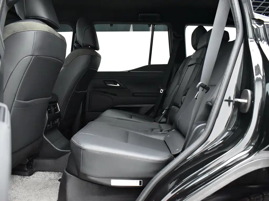 Lexus GX — миниатюра 20