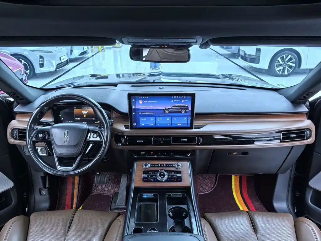 Lincoln Aviator — миниатюра 6