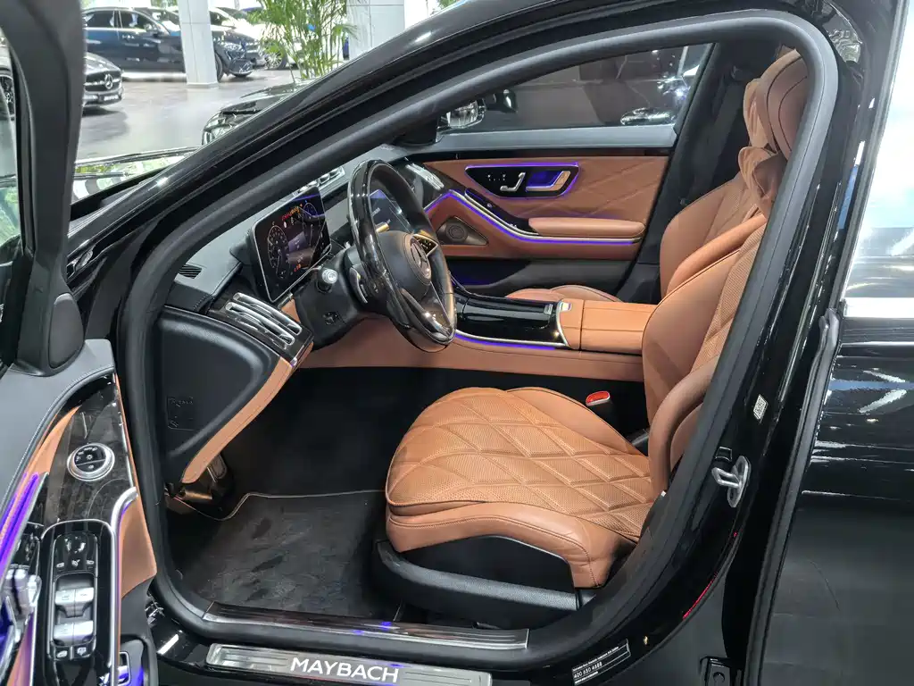 Mercedes-Benz S-Class — миниатюра 13