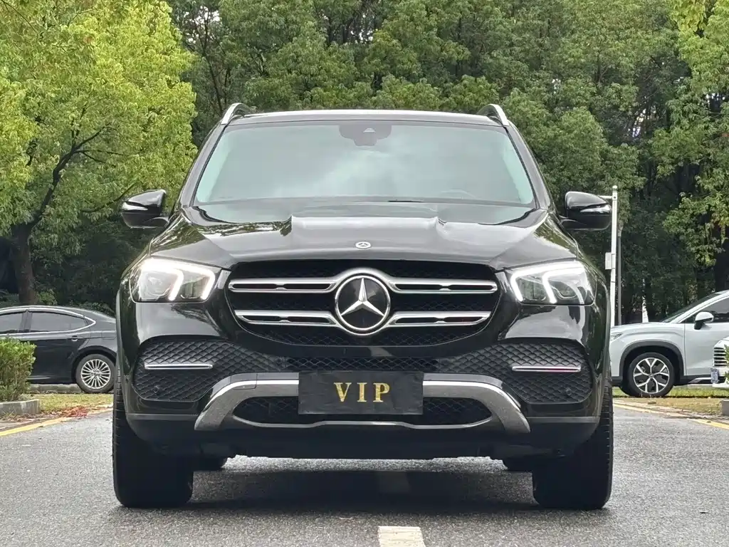 Mercedes-Benz GLE (Import) — миниатюра 2