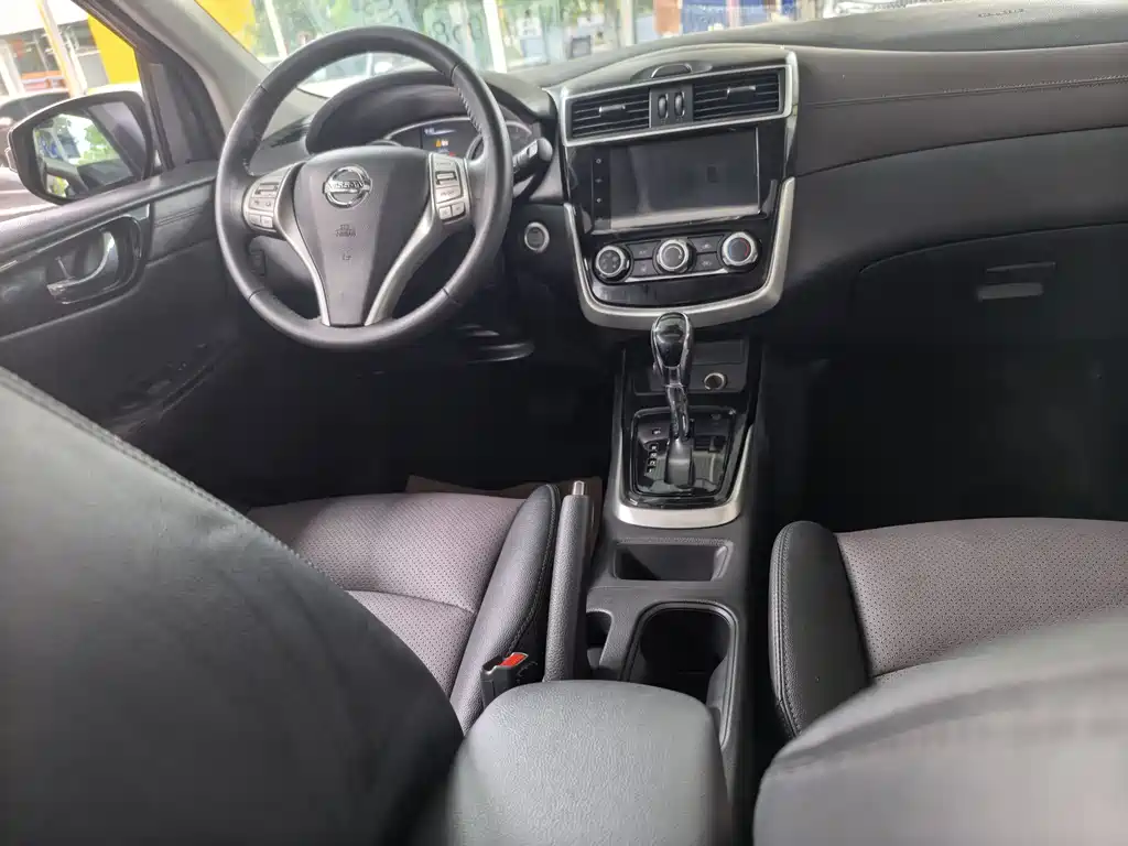 Nissan Tiida 2021 1.6L CVT