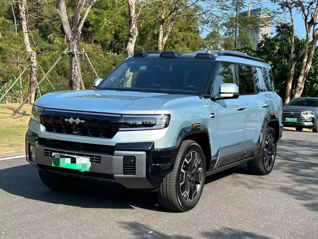 Fang Cheng Bao Leopard 8 2026
