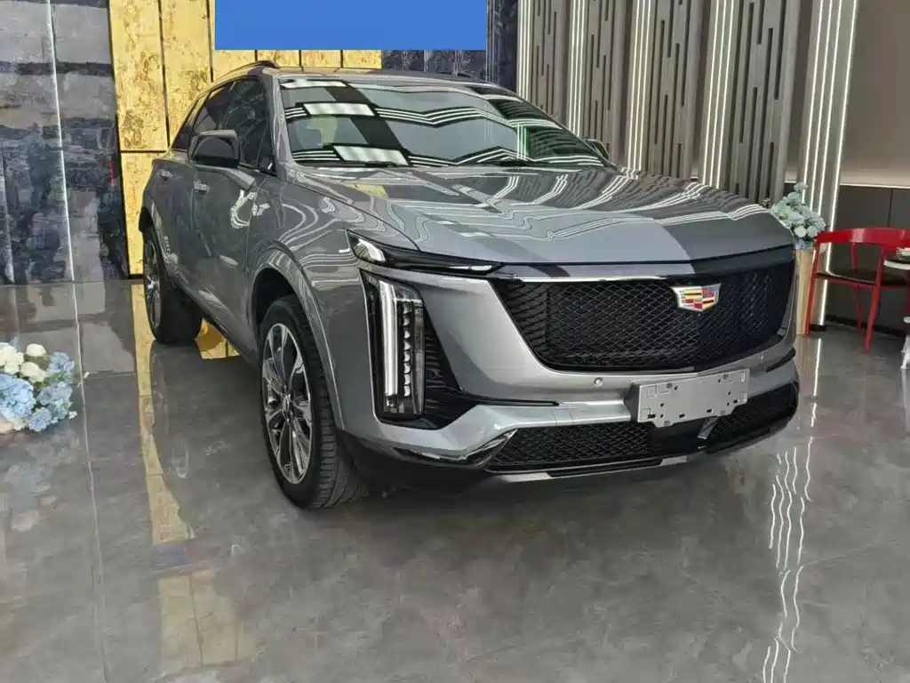 Cadillac XT5 — миниатюра 3