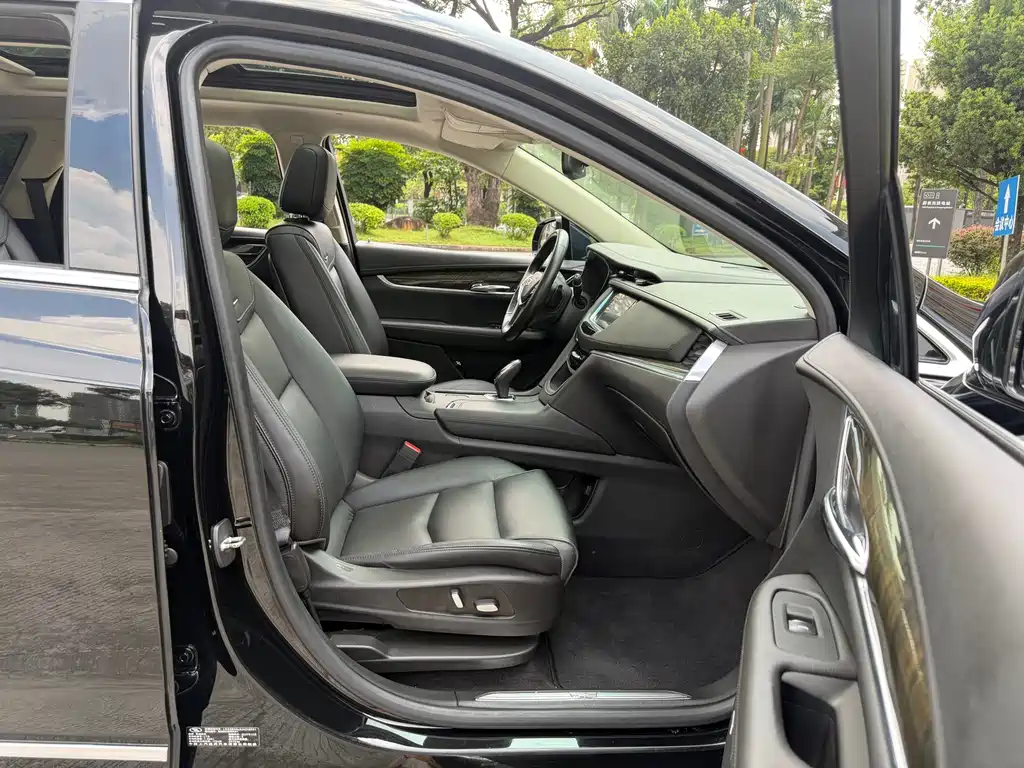 Cadillac XT5 — миниатюра 16