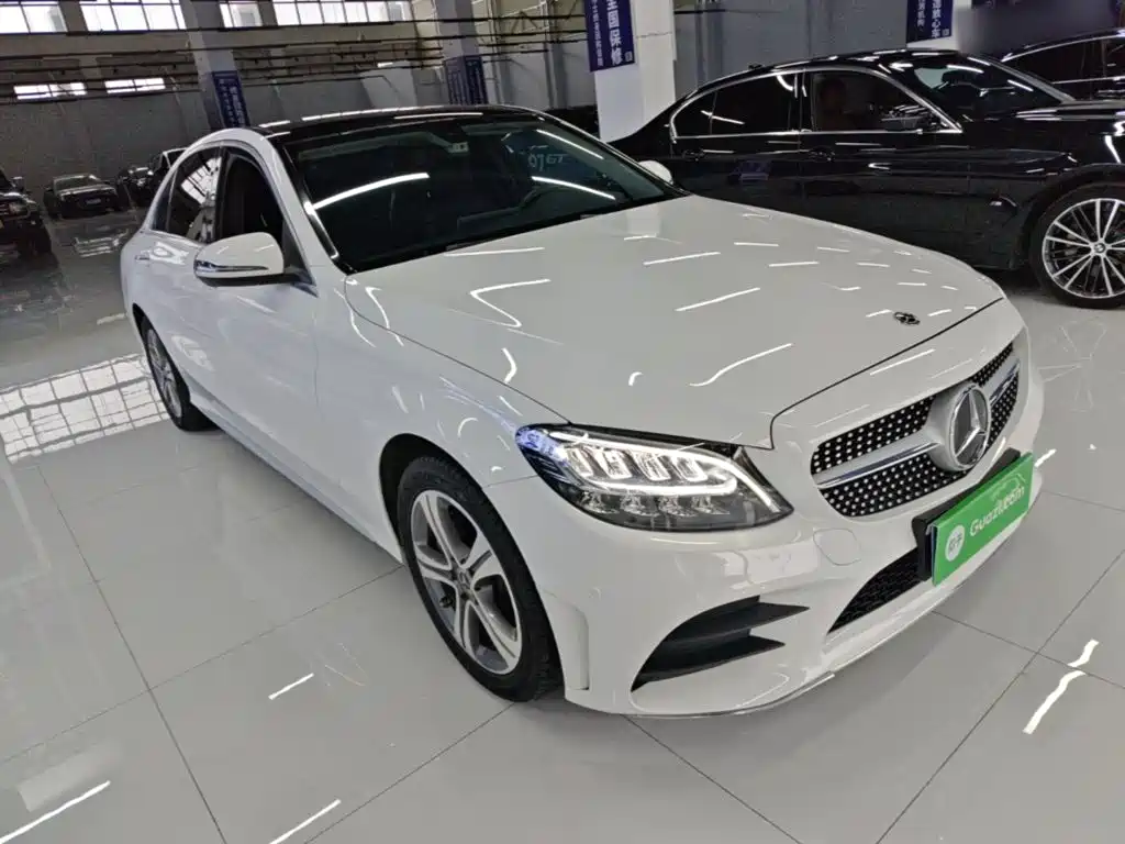 Mercedes-Benz C-Class — миниатюра 4