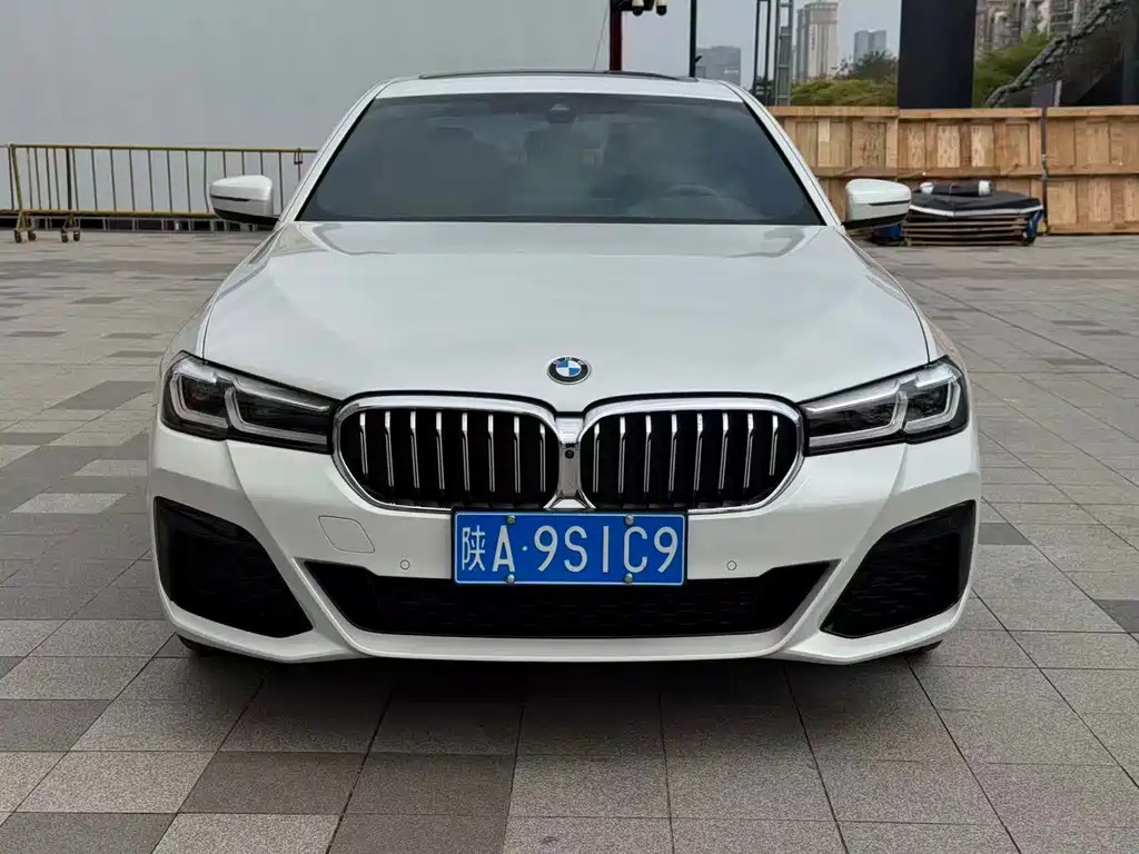 BMW 5 Series 2022