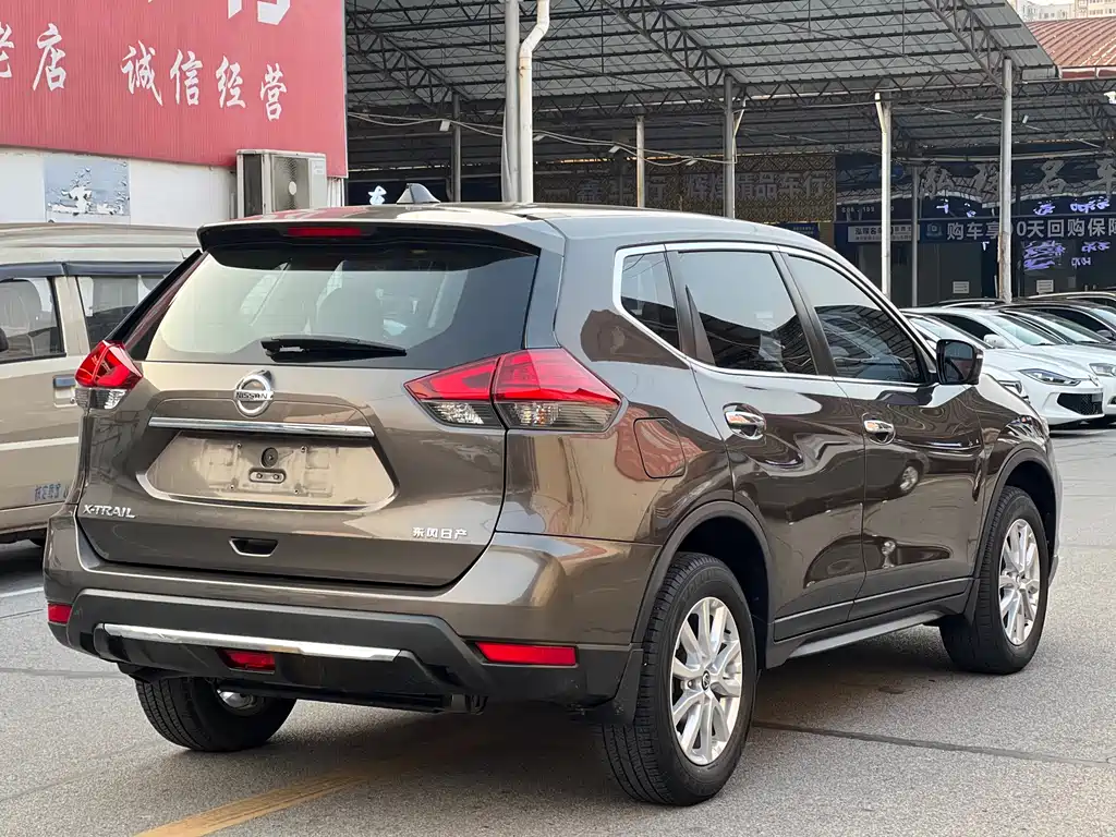 NISSAN QIJUN